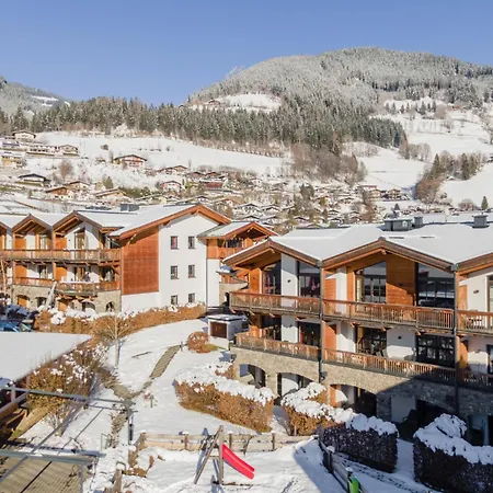 アパート Tauern Mitterwirt 303 ピーゼンドルフ