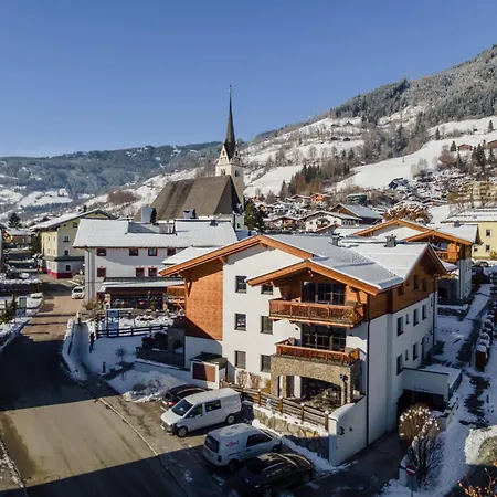 Tauern Mitterwirt 303 *